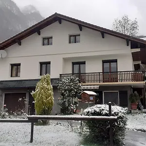 Dans Hameau , Ugine France